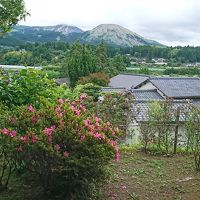 部屋からの眺望（阿蘇山）