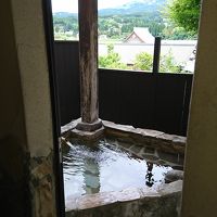 半露天風呂