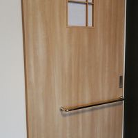 室内にも扉があります