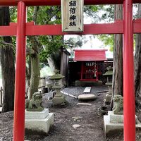 ホテルの裏手の亀麻呂神社です。