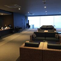 広々としたラウンジ