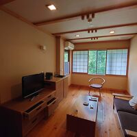 温泉付和洋室の様子。綺麗で快適に過ごせます。