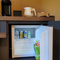 部屋の冷蔵庫にもお酒が常備されているのがよい