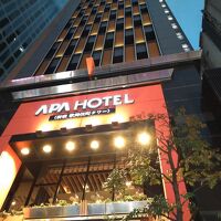 アパホテルはアメニティーグッズがいいですよね。歯ブラシ持って