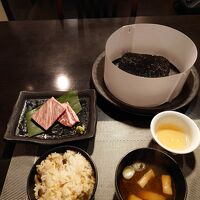 信州牛だって、溶岩焼きで登場しちゃいます。