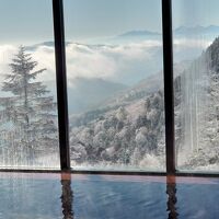 天気が良いと、最高の景色を見ながら入浴できます。