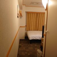 入り口からの内装