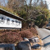 カーナビで案内される細い道