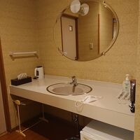 洗面所の隣は部屋のお風呂