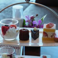 クラブラウンジのティータイム