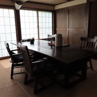 食事は皆それぞれ個室でいただきます