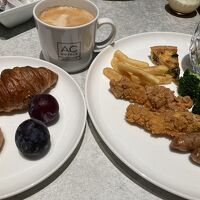 朝ごはんはブッフェ