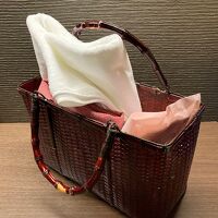 地味に便利だった、お風呂に行くためのタオル籠。かわいい。