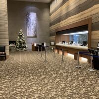 フロントロビーは広いです。