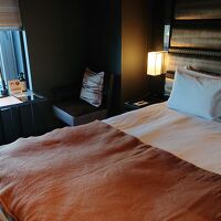 落ち着いた室内