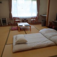 新館2階。トイレ・風呂付