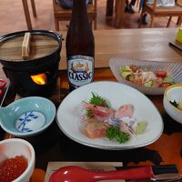 初日の夕食（海の幸、鹿肉が美味しかった）