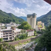 部屋からの右側の眺めです。