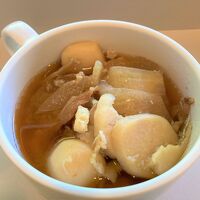 仙台芋煮は味が濃くて、具沢山の豚汁風でおいしかったです