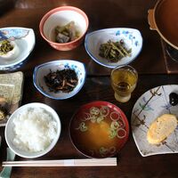 朝食もタップリと美味しくいただきました