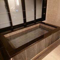 お部屋にある温泉。プライベート感に大満足。