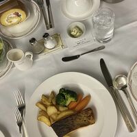 メンバー特典ミールクーポンでルームサービスディナー