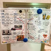 夕食のアルコールも良心的価格