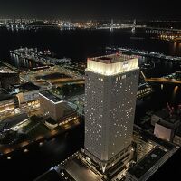 ベイビューなので横浜ベイブリッジや鶴見つばさ橋も見える