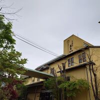 ちょっと古めかしい外観