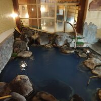内風呂。オススメの温泉です。