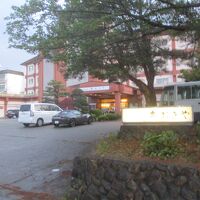 夕日と湖の宿　あおきや