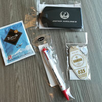 T1でJALグッズまたいろいろ買ったの♪ 入浴剤は景品。