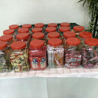 宿泊者ラウンジの駄菓子