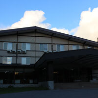 無料駐車場から、建物を撮りました