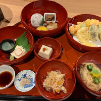 夕食の精進料理。