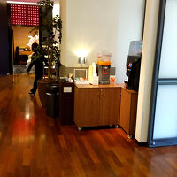 無料のドリンクコーナーです