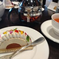 ラウンジで頂いたケーキセット