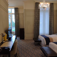 ジュニアスイート