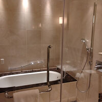 広めのバスルーム