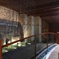 ホテル内にある愛妻橋