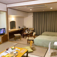 4人宿泊の和洋室なので、広々とはしている