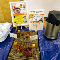 無料の朝食バイキングその４～お茶漬けのトッピング
