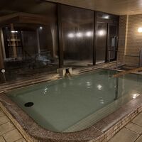 大浴場は内湯が竹酢液のお湯で、やわらかな肌当たりです。