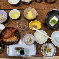 朝食もお腹いっぱいになります。