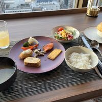 ラウンジ朝食　セルフ
