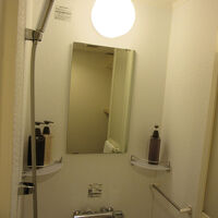 シャワールーム、協力３段階シャワー。