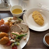 目の前で作ってもらったオムレツ