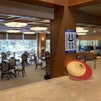 フロント前のラウンジ、フリードリンクがありました