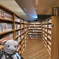 ドーミー文庫、隣にマッサージ機３台（無料）、ランドリー