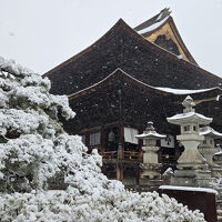 雪の善光寺は素敵でした
